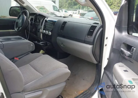 2009 Toyota Tundra Grade 5.7L V8 из США, поврежденный, VIN 5TFRV54129X071651